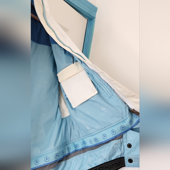 Marmot Ski Jacket Size M - Picture 9 of 16